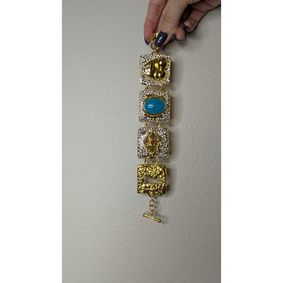 other Jewelry - Avant Garde Gold Bracelet